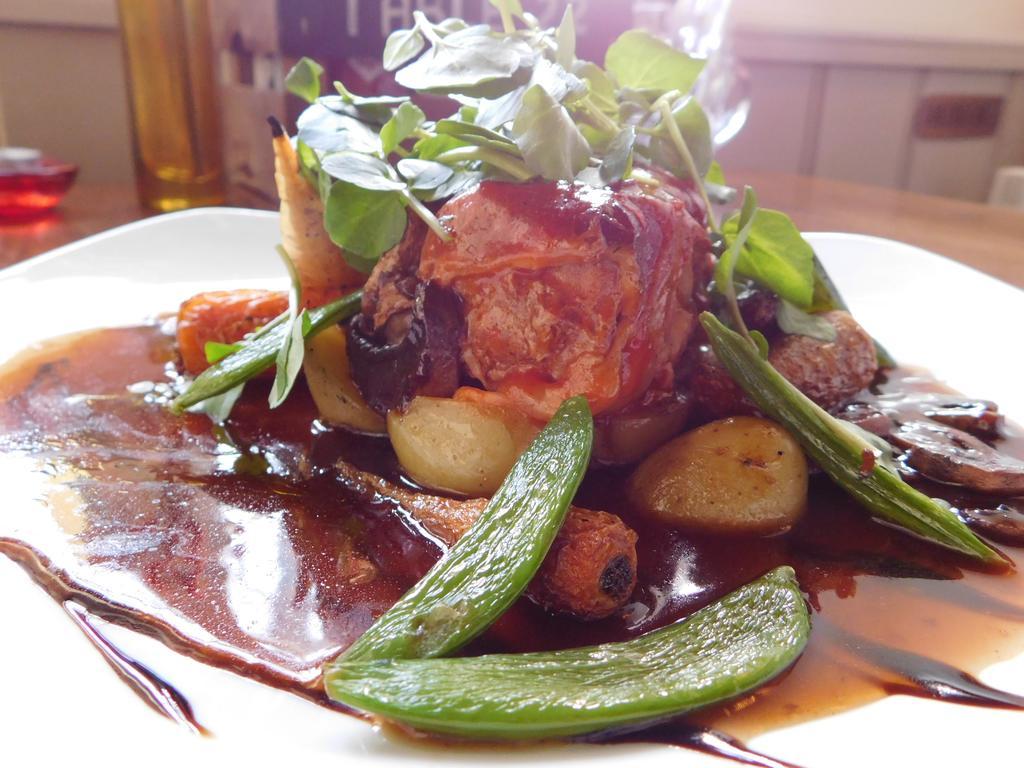 The Edgcumbe Arms Bed and Breakfast Torpoint Eksteriør billede
